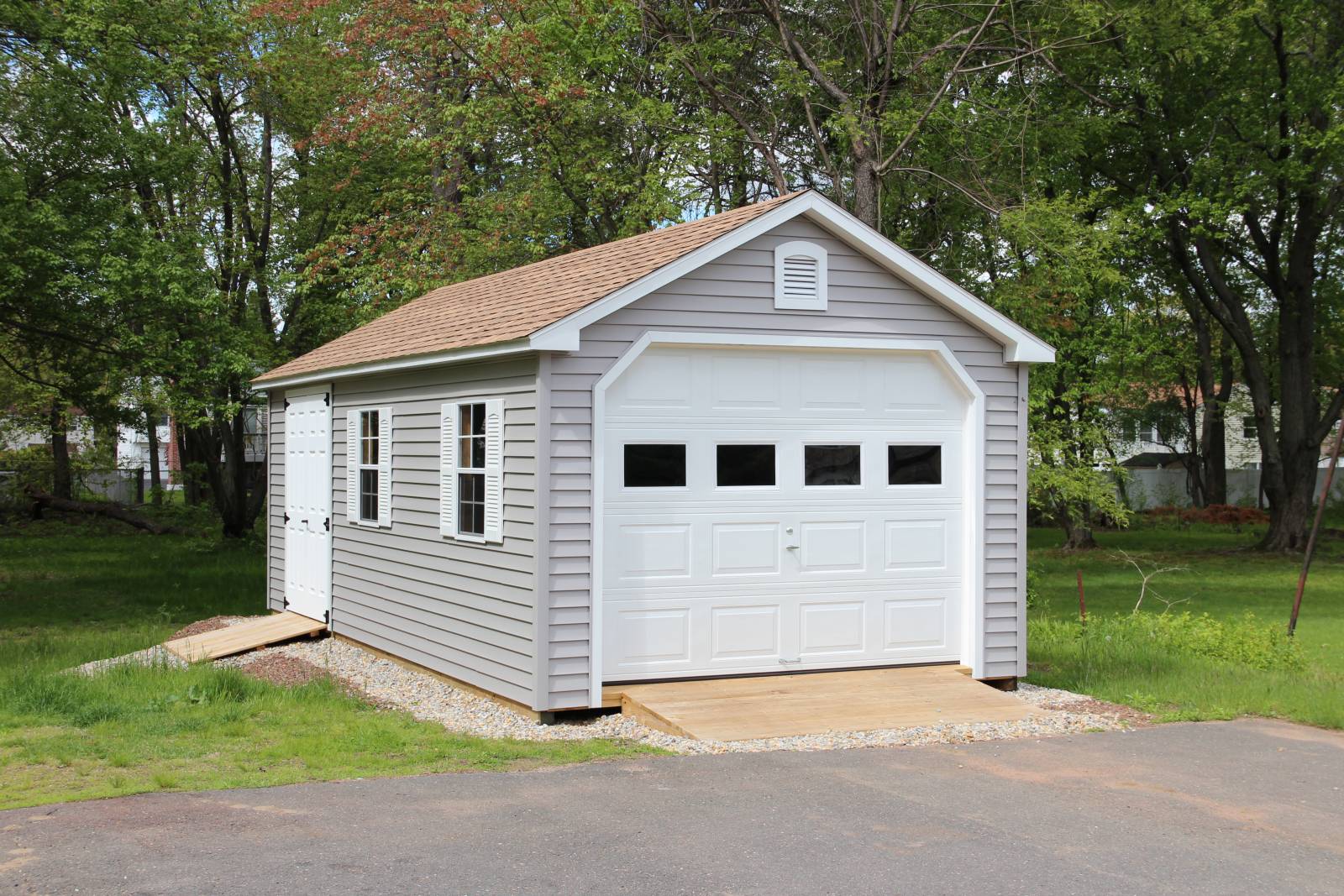 12' x 24' Traditional Cape Garage Shown with Options