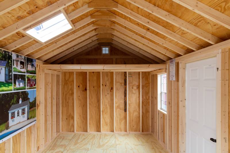 16" O. C. Framing & Rafters • ¾" Fire Retardant Pressure Treated Floor Plywood